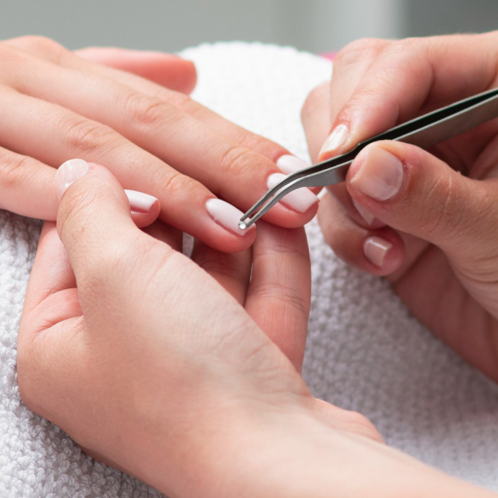 Dilara-Nail Extensions & Sculpting